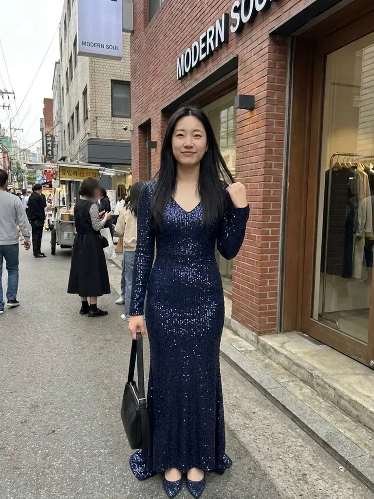 Evening gown try-on: see formal gowns on you before you order
